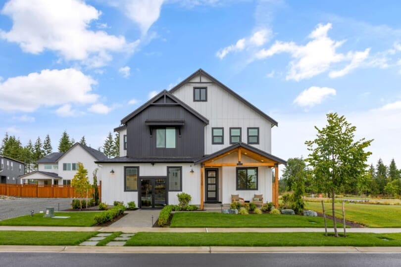 Glacier Pointe at Tehaleh new home community in Bonney Lake, WA gallery image number 1